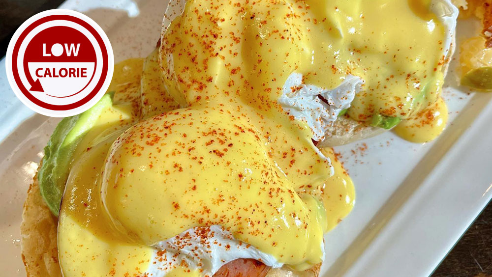 How to Lighten the Calories in Eggs Benedict